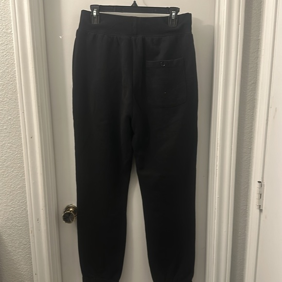 NWOT Men’s Undefeated  logo Sweatpants size M - Picture 8 of 9